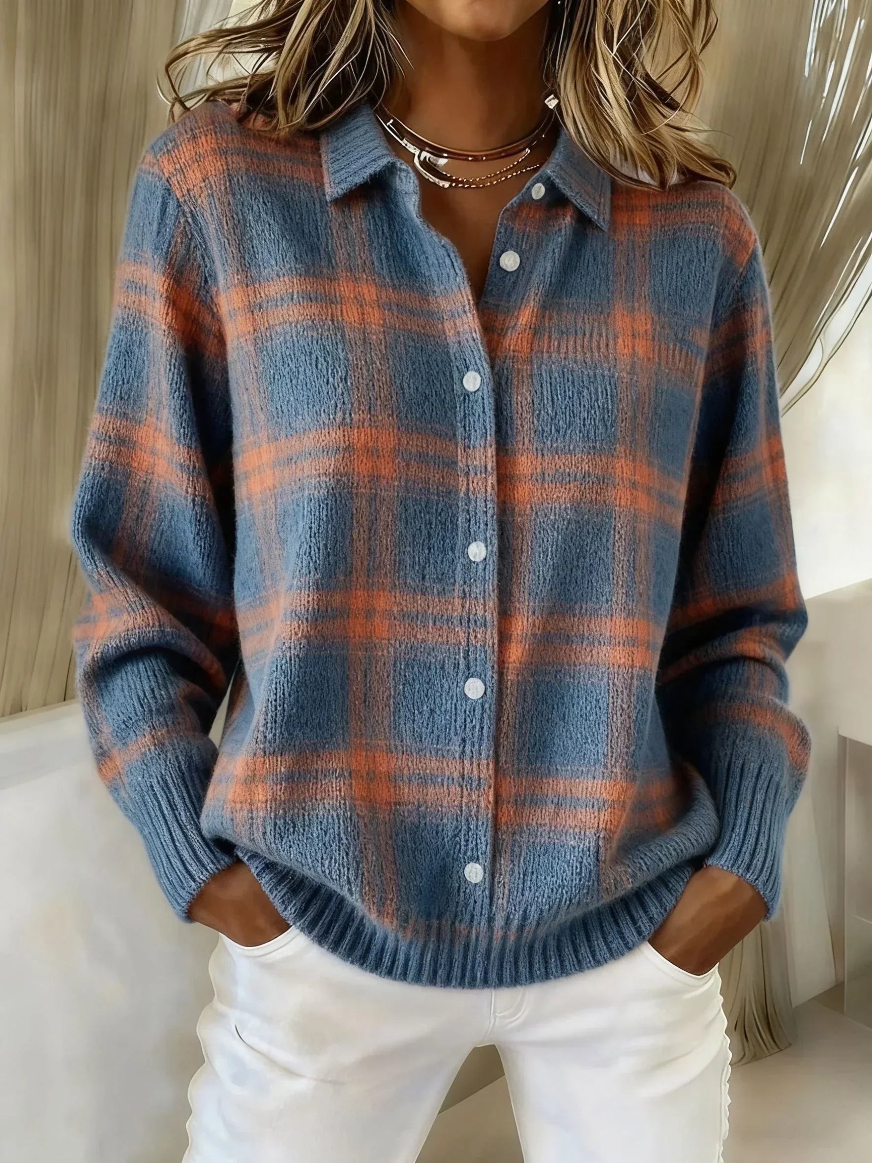 Ariana | Suéter Retro de Cuadros con Contraste Casual